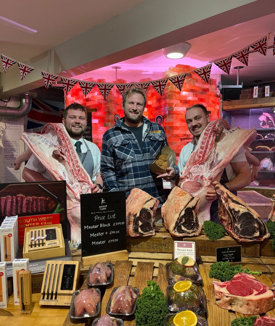 Surf  'n' Turf Kitchen at Darts Farm